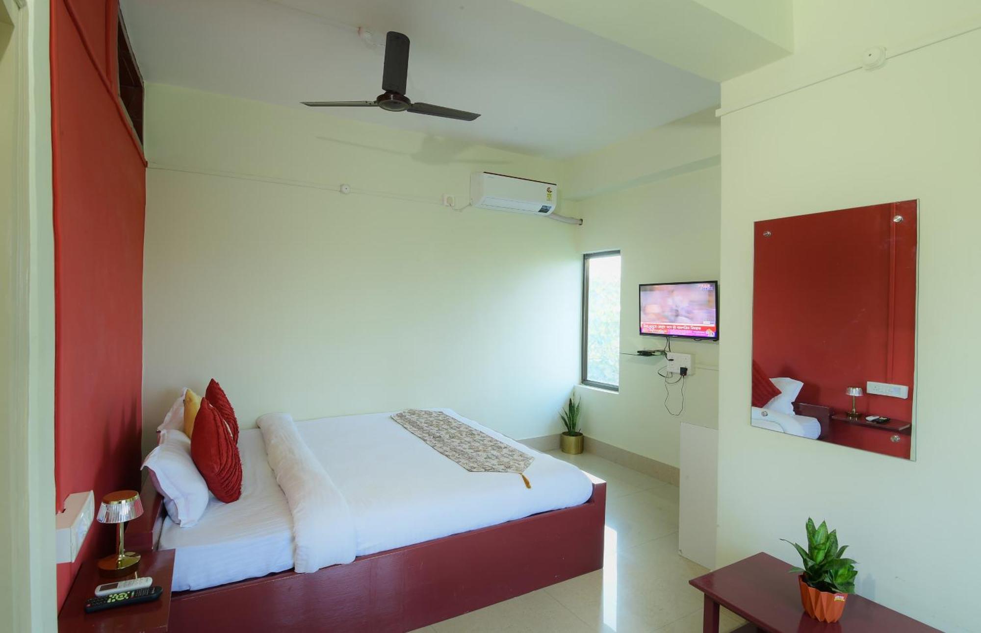 Hotel Bhargav غاواهاتي المظهر الخارجي الصورة